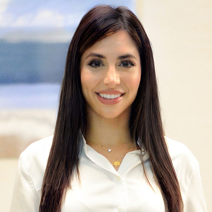 Dr. Yassee Pirooz is a Board Certified pediatric dentist