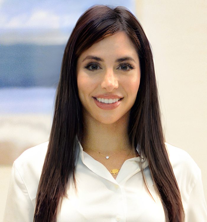 Dr. Yassee Pirooz is a Board Certified pediatric dentist